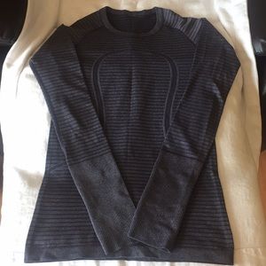 Lululemon long sleeves